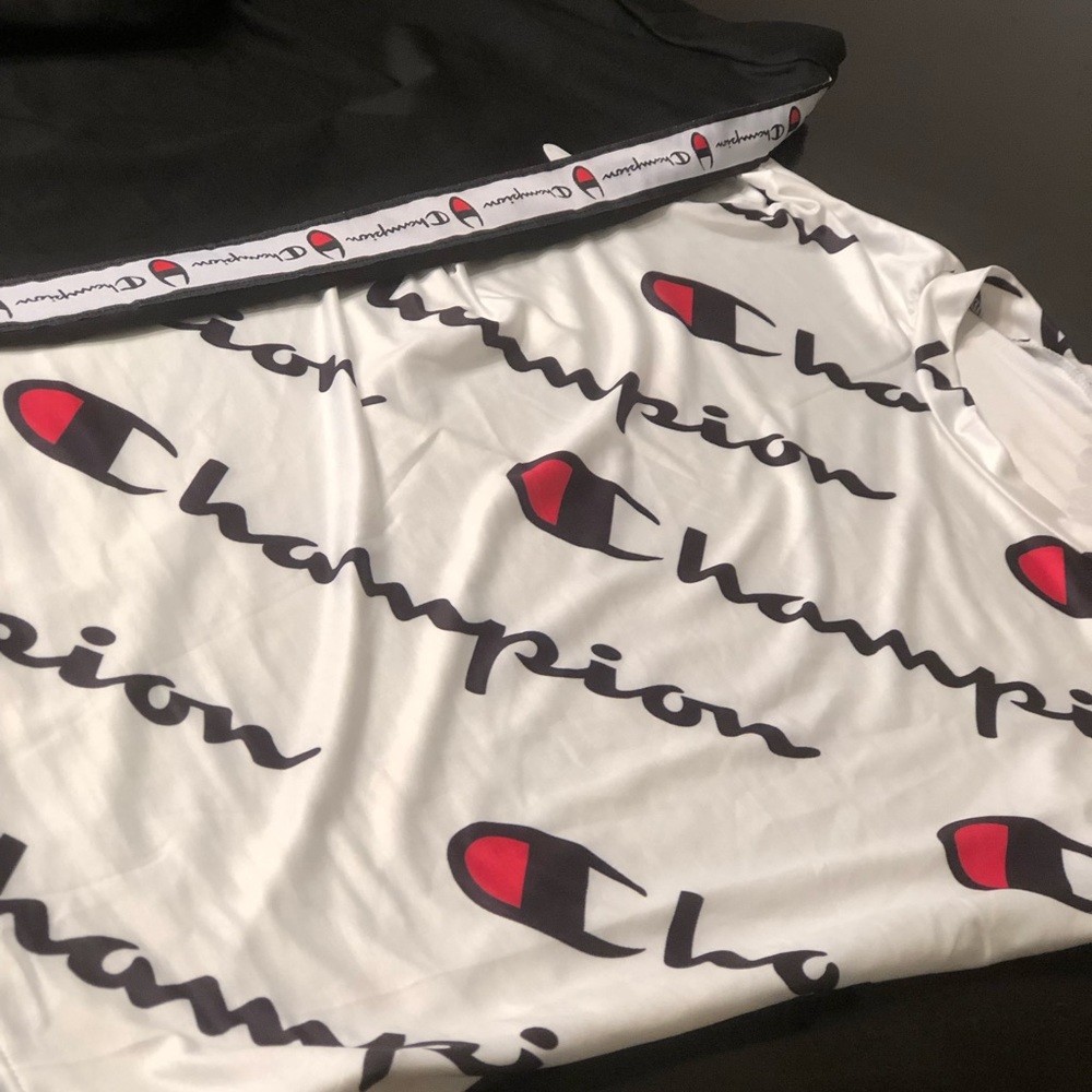 Champion 2pcs Outfit